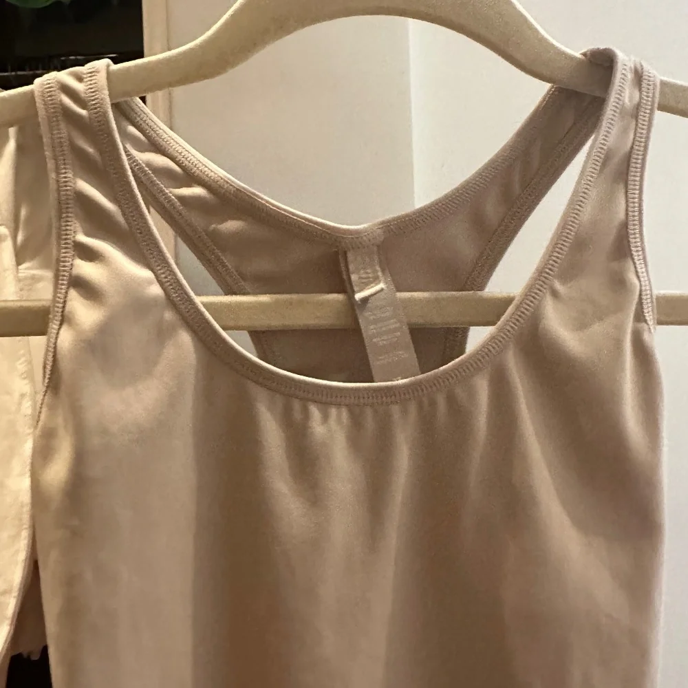 SKIMS Utility Sport Bodysuit STONE XS - Picture 6 of 7